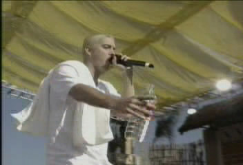 Eminem - Brain Damage live MTV Fashionably Loud Spring Break 1999 in Cancun, Mexico